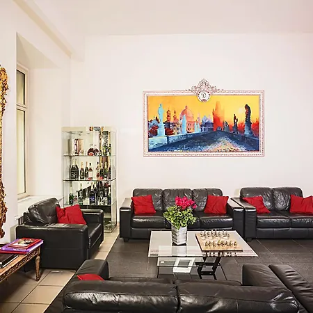 Deminka Palace 4* Прага