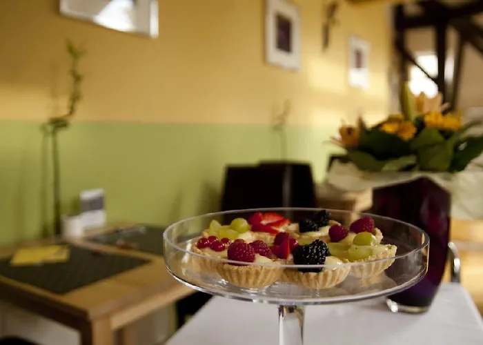 Deminka Palace Hotel 4*