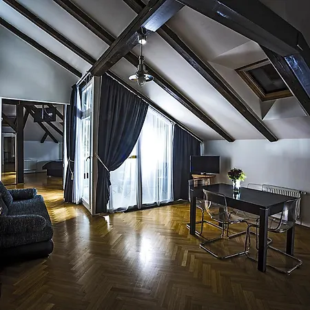Deminka Palace Отель