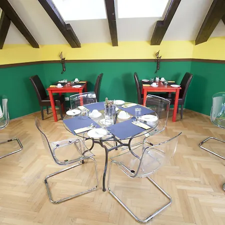 Deminka Palace Отель 4*